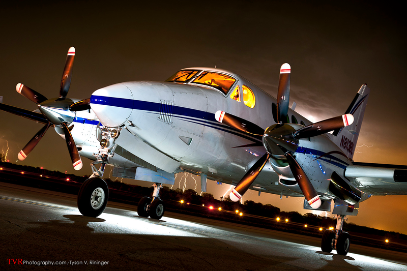Illustration for article titled All These Jaw-Dropping Airplane Images Were Taken By This Flying Photog